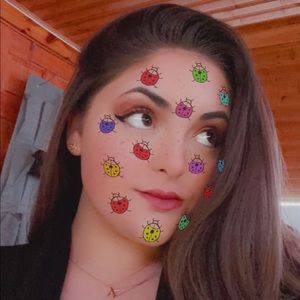 Meet your Posher, Natalie